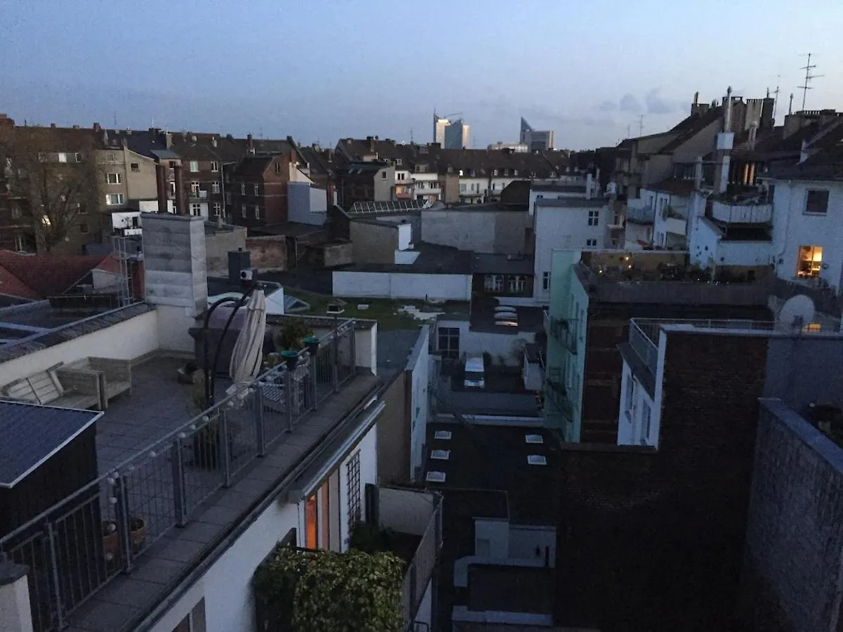 Apartment Luxury Loft With Rooftop & Jacuzzi In City Center Dusseldorf